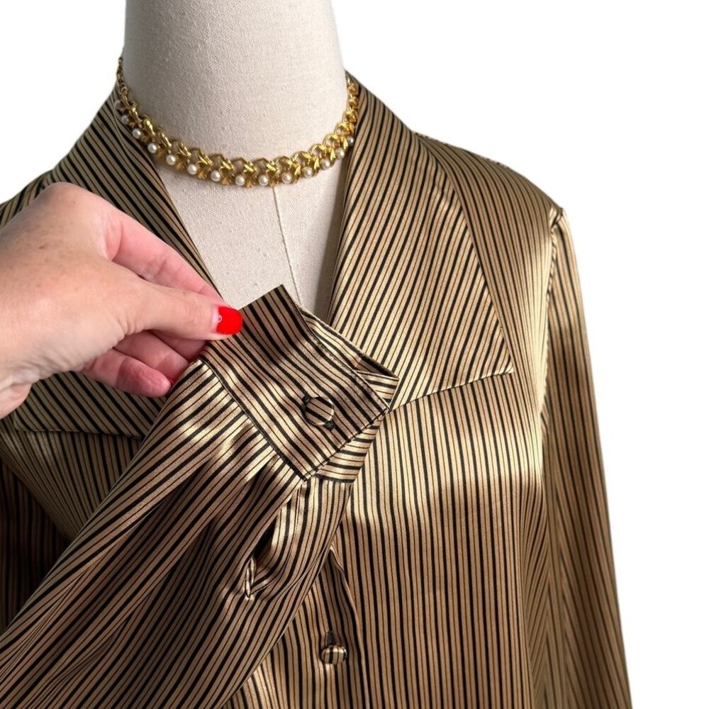 K Arnold vintage black gold metallic striped wide collar satin blouse size small - Picture 2 of 6